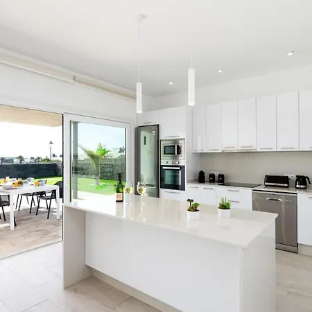 Mifaya By Playa Blanca (Lanzarote)